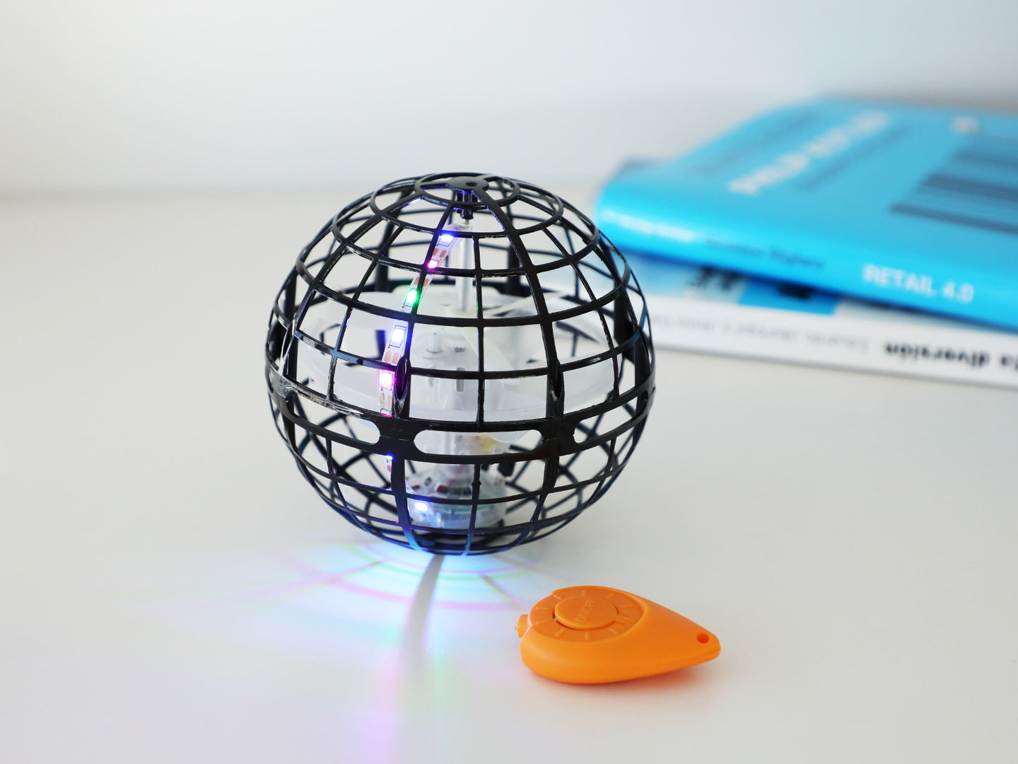 Flying sphere with led